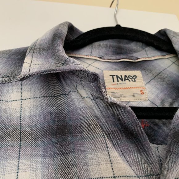 TNA Oversized Fit Flannel Plaid Shirt - Picture 6 of 7